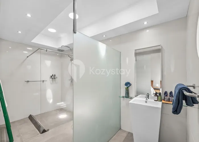 Atelier By Kozystay - Artistic In *