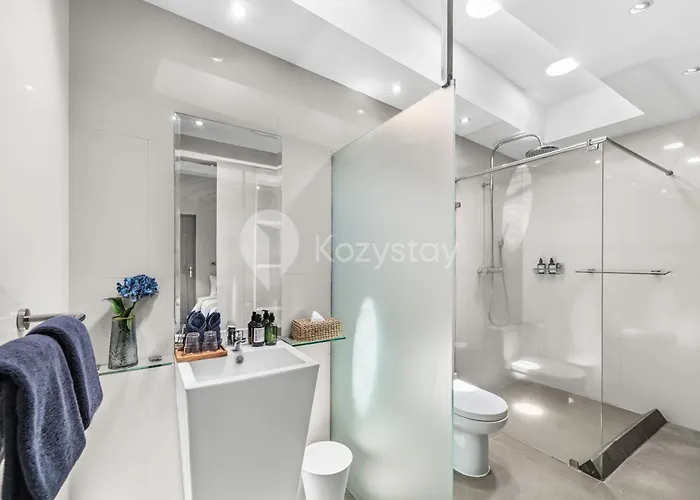 Villa Atelier By Kozystay - Artistic In *