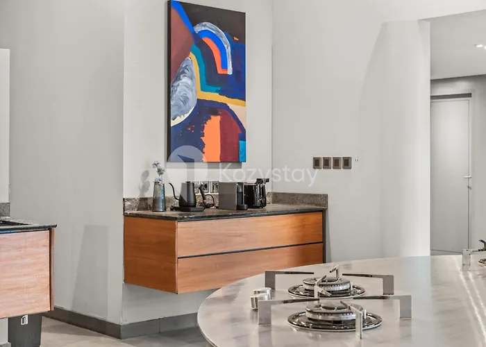 Atelier By Kozystay - Artistic In